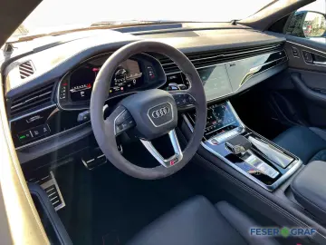 RSQ8 4.0 TFSI qu. - KERAMIK - PANO - ABGAS - AHK