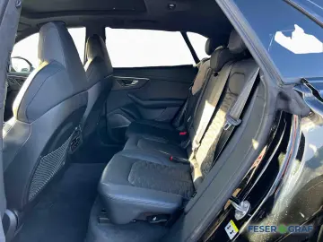 RSQ8 4.0 TFSI qu. - KERAMIK - PANO - ABGAS - AHK