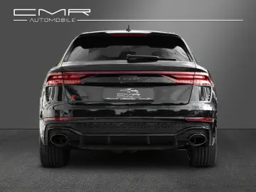 RS Q8 4.0 TFSI quattro 23