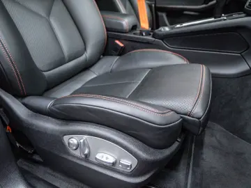 Macan 2.0T 14Wege Pano Chrono