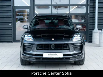 Macan T
