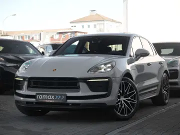 MACAN  LUFTFEDERUNG-PANO-STANDH.-BOSE-21SPYDER