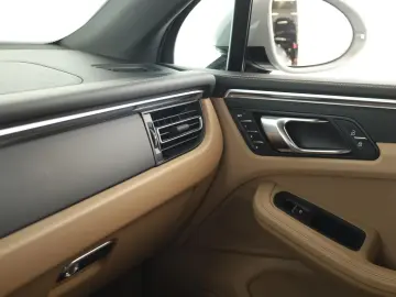 Macan Chrono PDLS+ Pano ACC 360 Sportabgas 21