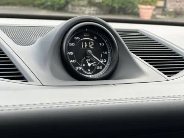 Macan T BOSE*PANORAMA*KAMERA*RELING*21 RS SPYDER