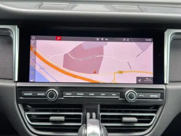 Macan GTS | Panorama Dachsystem | BOSE |