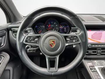 Macan GTS | Panorama Dachsystem | BOSE |