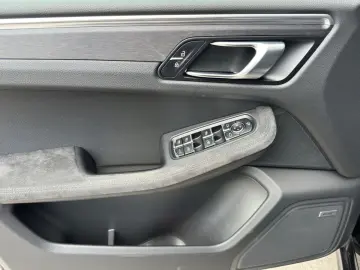 Macan GTS | Panorama Dachsystem | BOSE |