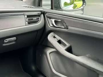 Macan GTS | Panorama Dachsystem | BOSE |