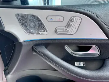 GLE 400d Coupe AMG Paket Pano Luft Burmester 21