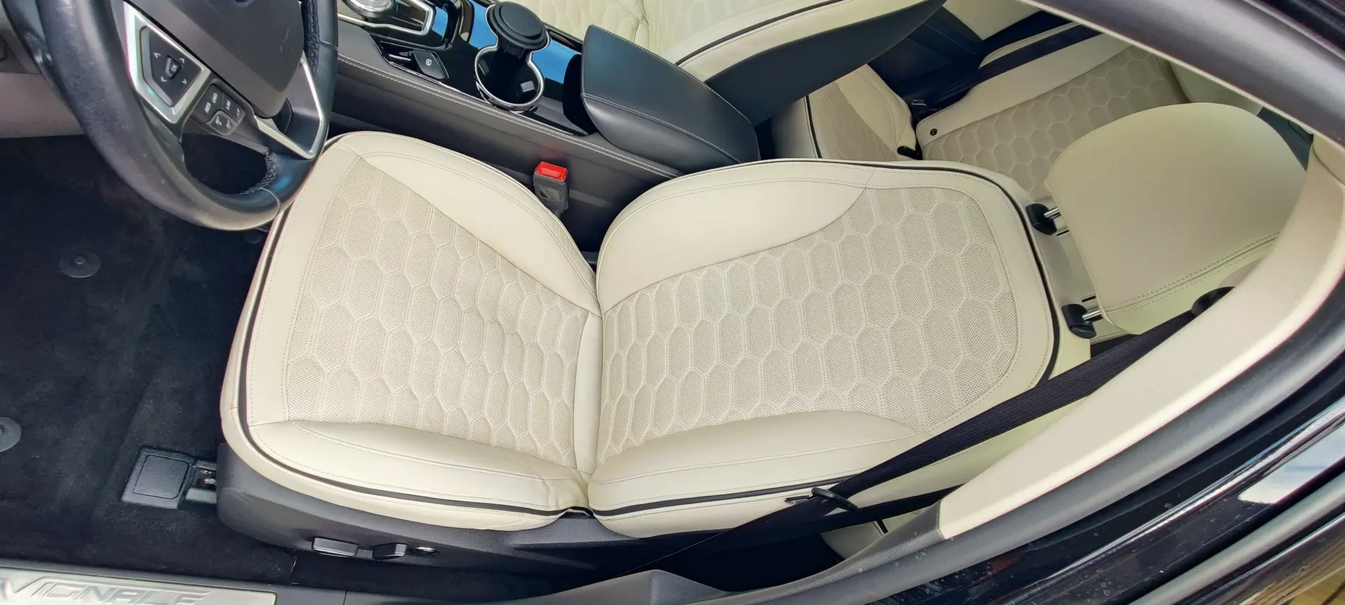 VIGNALE - 190 CP - Full Option - Panoramic