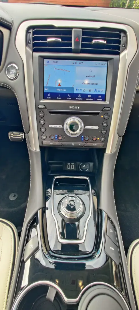 VIGNALE - 190 CP - Full Option - Panoramic