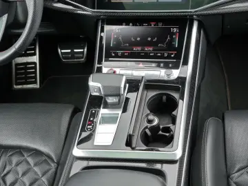 Audi SQ7 S-Line 7Sitze*HuD*Pano*S