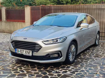 Mondeo TITANIUM -  AWD - 190 CP - Tapiserie piele