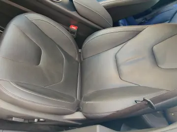 Mondeo TITANIUM -  AWD - 190 CP - Tapiserie piele