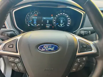 Mondeo TITANIUM -  AWD - 190 CP - Tapiserie piele