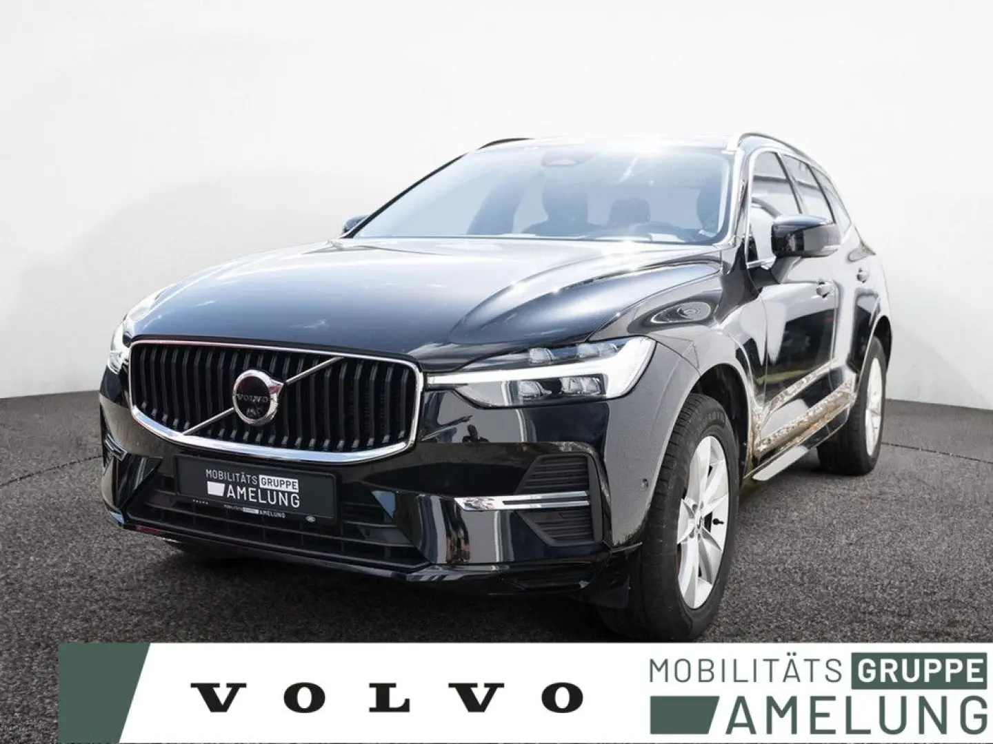 XC60 B4 Momentum Pro AWD SHZ NAVI AHK FACEL. LED