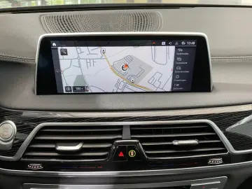 730d xDrive Limousine M Sport Standheizung AHK