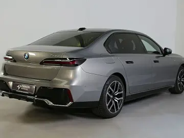 740d xDr. M Sportpaket Standh ACC HuD Autobahnas