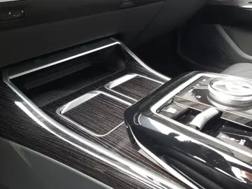 740d xDrive Limousine M Sport DA Prof. PA Prof. 