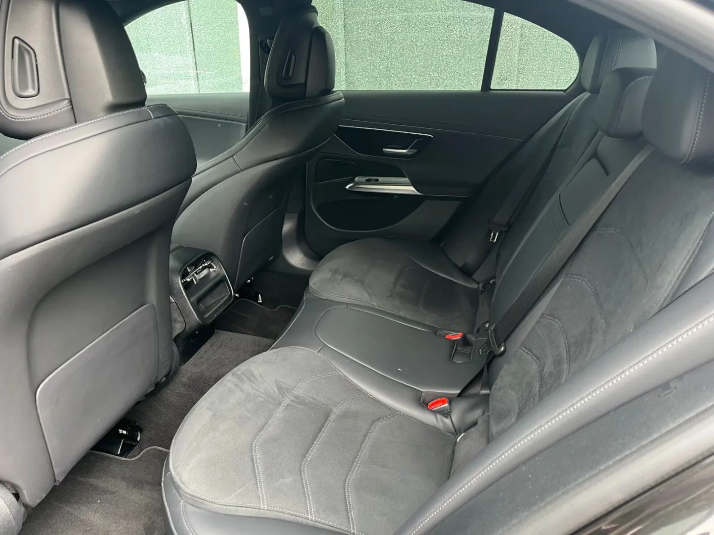 E 200 Limousine AMG Advanced*DISTRONIC*CAM*LED