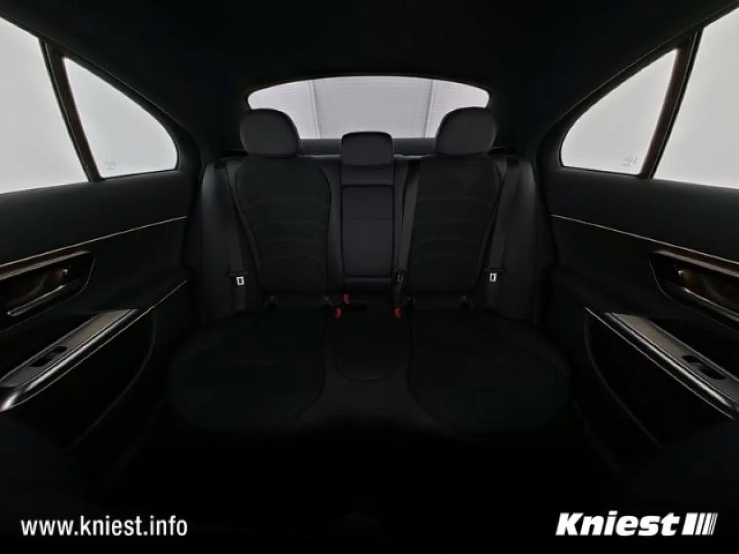 E 200 AMG Line Advanced Night Winter