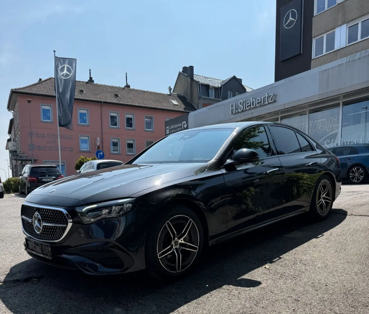 E 200 Lim. E 200 AMG Line Advanced/ Winter-Night