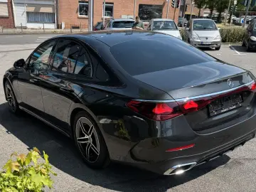 E 200 Lim. E 200 AMG Line Advanced/ Winter-Night