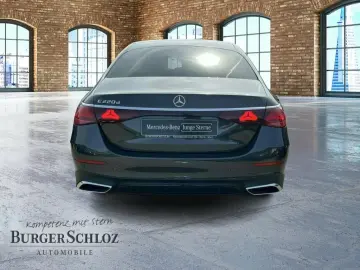 E 220 d AMG Night SpurW W-Paket PDC SHZ LED LM