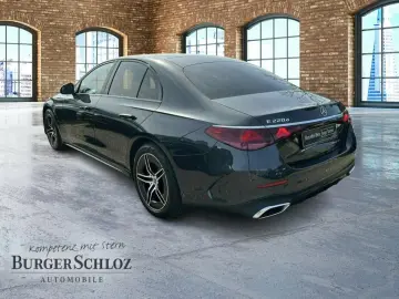 E 220 d AMG Night SpurW W-Paket PDC SHZ LED LM