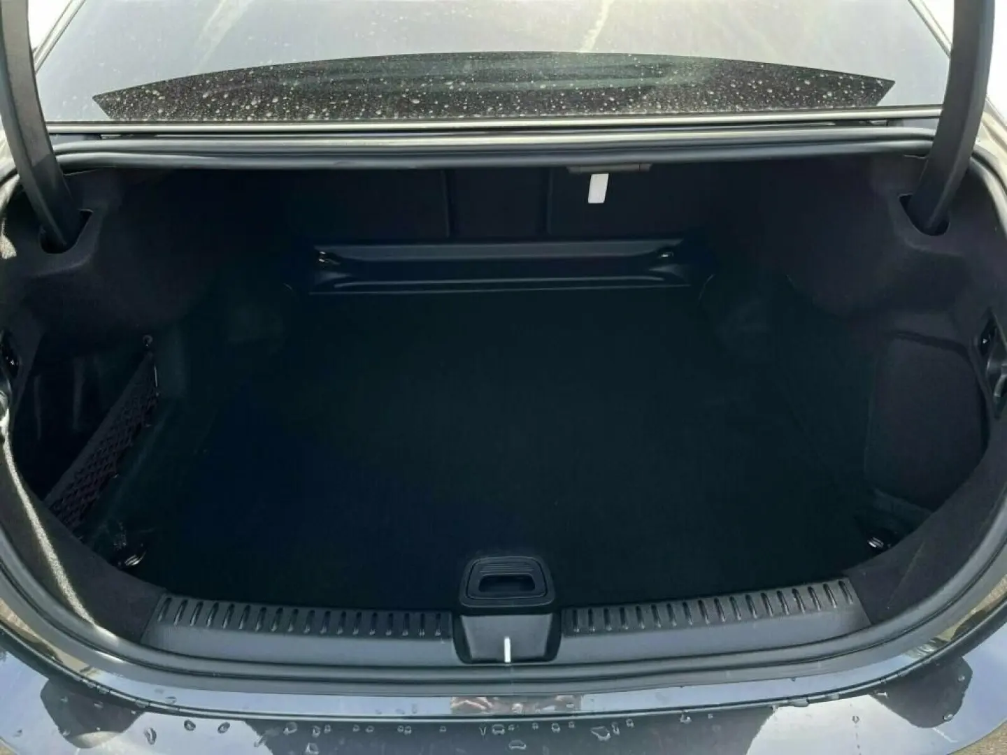 E 220 d AMG Night SpurW W-Paket PDC SHZ LED LM