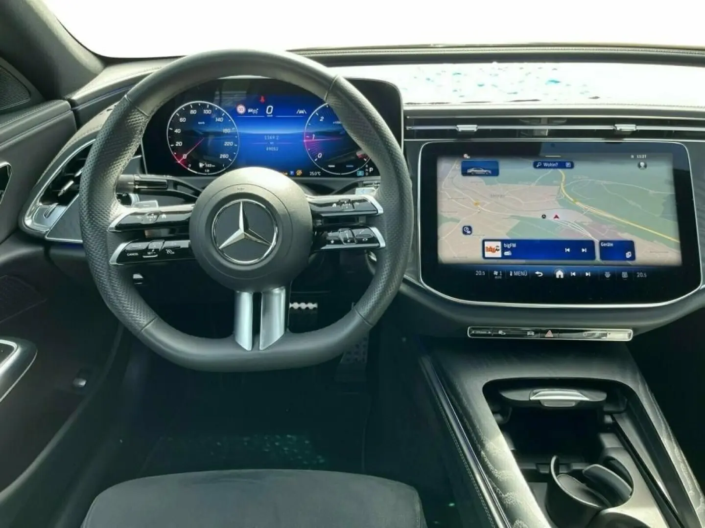 E 220 d AMG Night SpurW W-Paket PDC SHZ LED LM