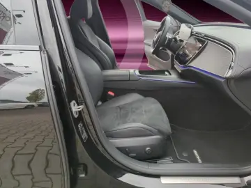 E 200 LIMO AMG NIGHT DIST SPUR KEYLESS CARPLAY