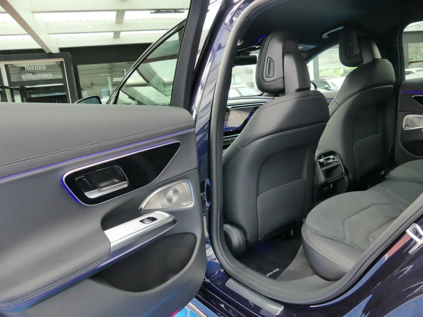 E 450 AMG 4M +360°+NightPaket+Distronic+Styling