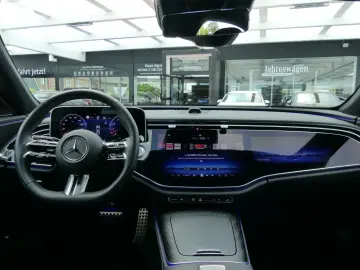 E 450 AMG 4M +360°+NightPaket+Distronic+Styling