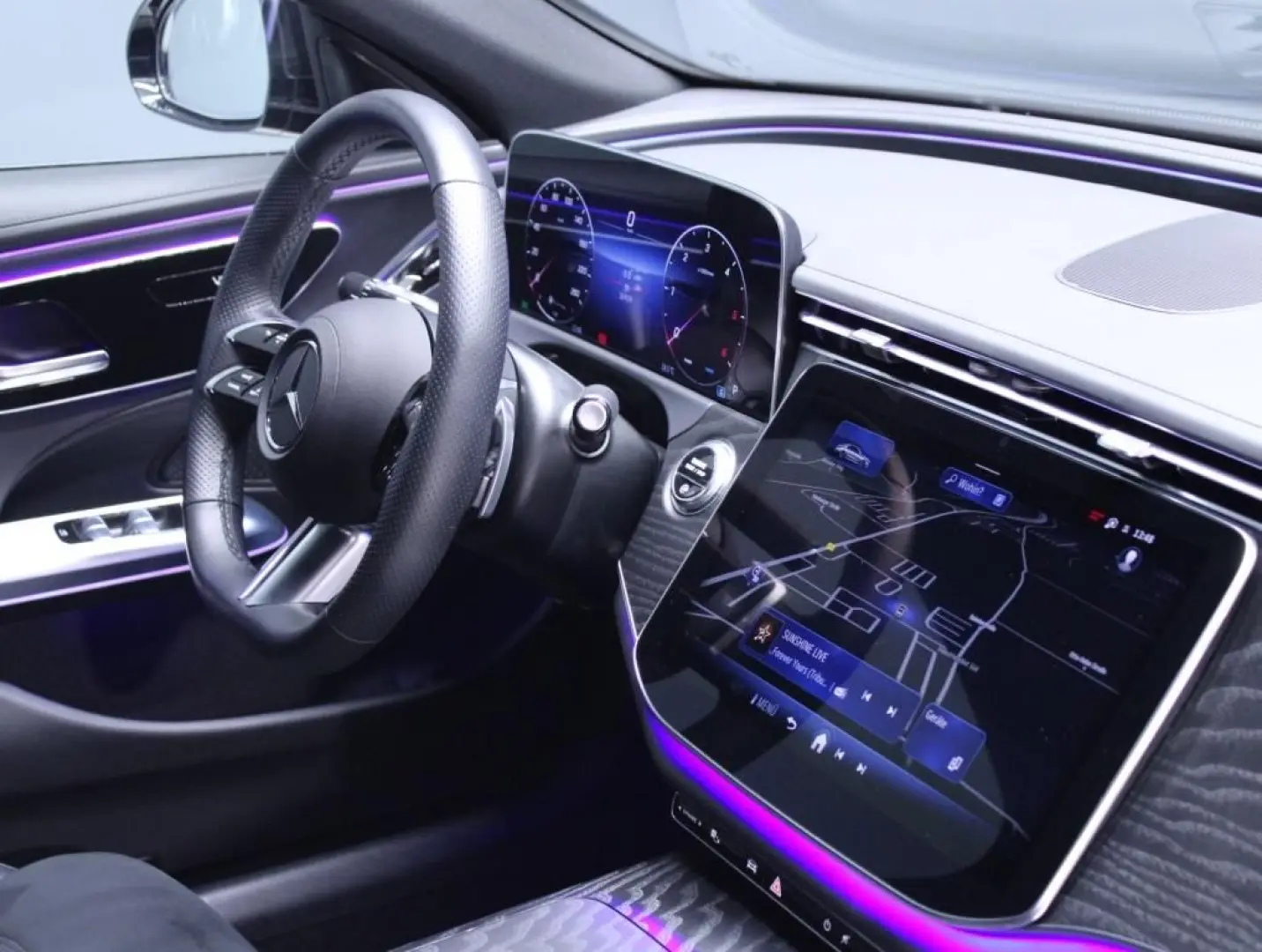 E 220 d AMG+Night+Distronic+Navi+Kamera+MBUX+SHZ