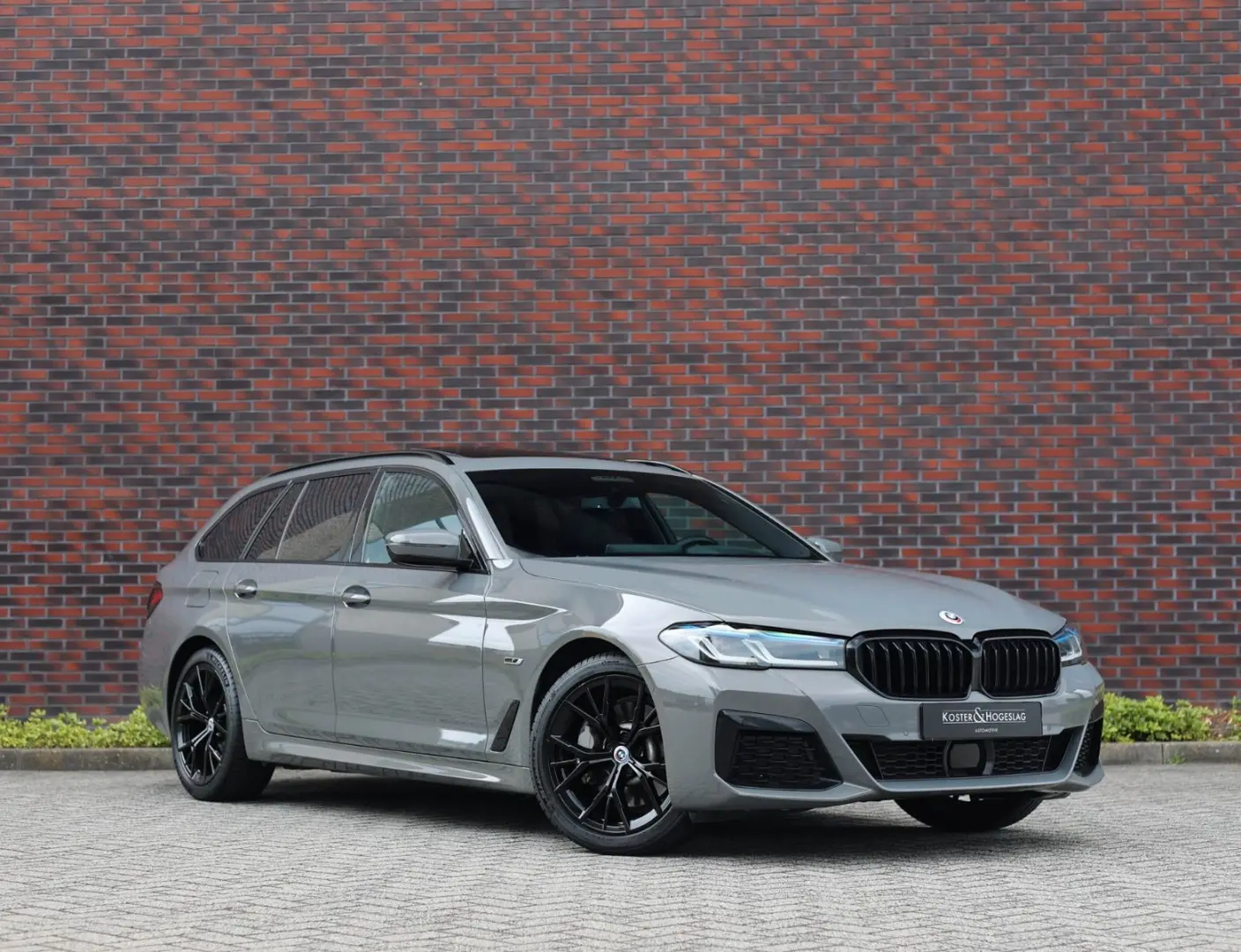 BMW 530e xDrive Touring Msport*HUD*Laser*H/K*