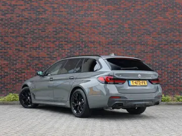BMW 530e xDrive Touring Msport*HUD*Laser*H/K*