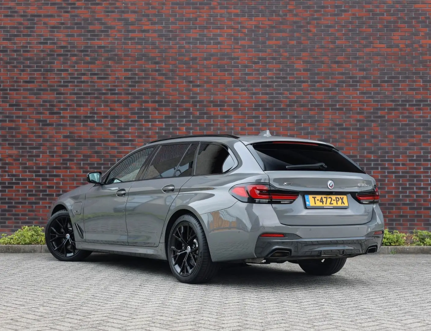 BMW 530e xDrive Touring Msport*HUD*Laser*H/K*
