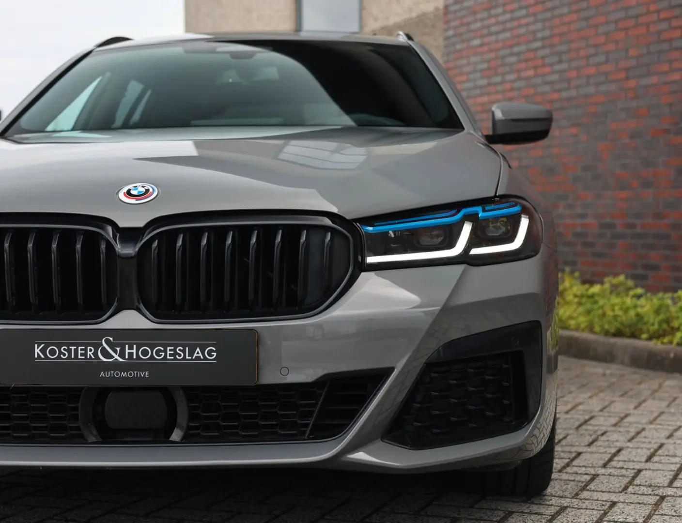 BMW 530e xDrive Touring Msport*HUD*Laser*H/K*