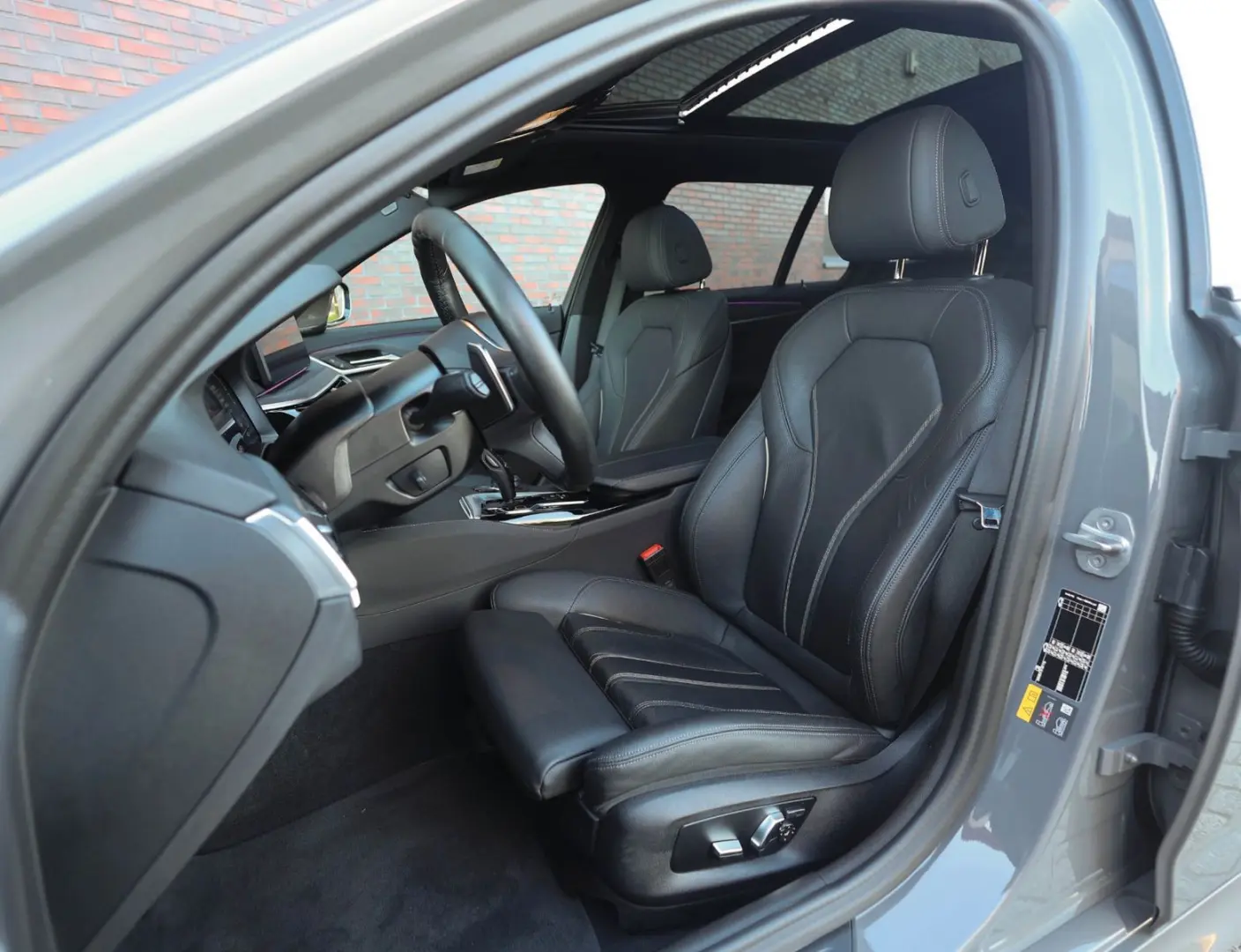 BMW 530e xDrive Touring Msport*HUD*Laser*H/K*