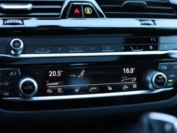 BMW 530e xDrive Touring Msport*HUD*Laser*H/K*