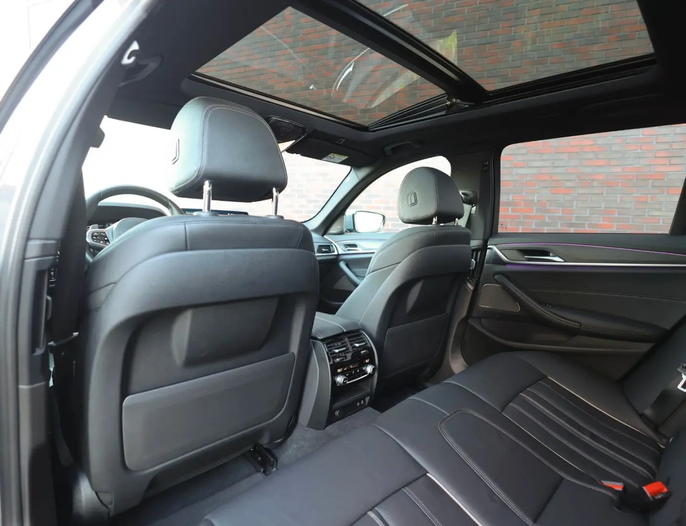 BMW 530e xDrive Touring Msport*HUD*Laser*H/K*