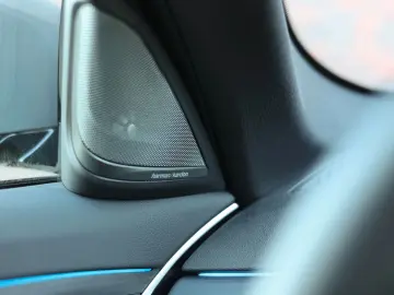 BMW 530e xDrive Touring Msport*HUD*Laser*H/K*