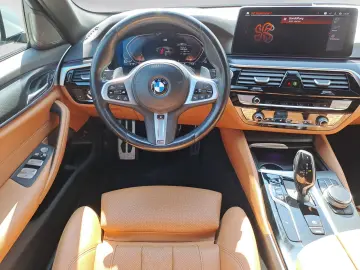 BMW 540d xDrive Touring M Sport Laser Head Up