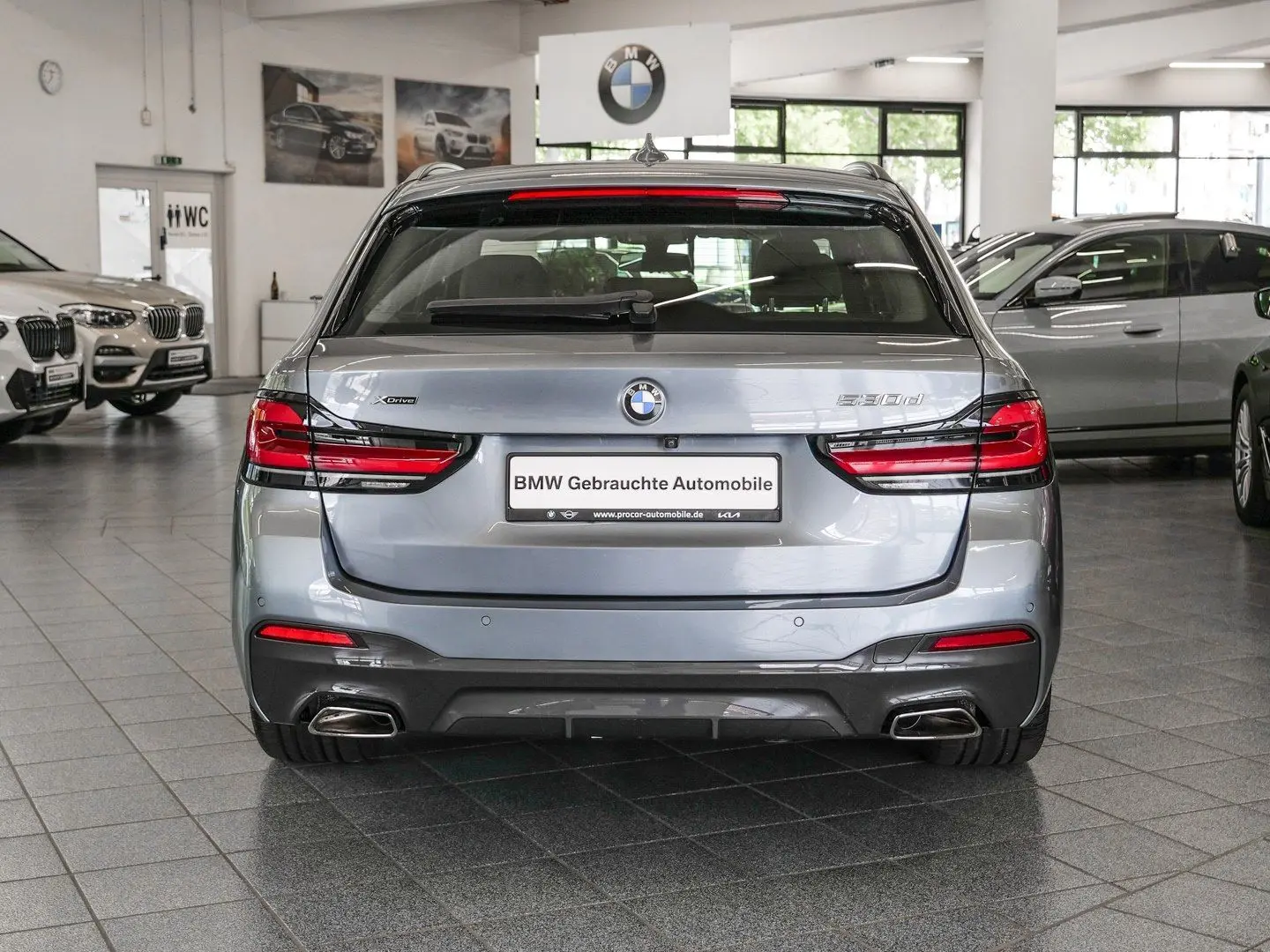 BMW 530d xDrive M-Sport HuD Laser Pano 20