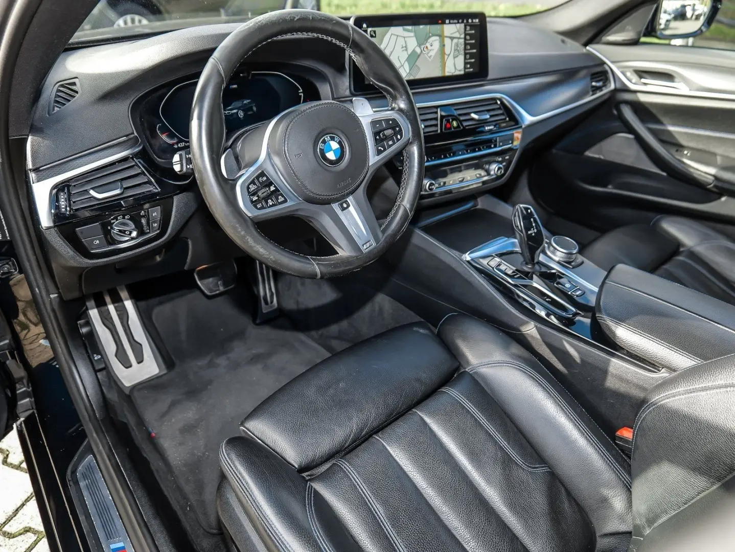 BMW 530d xDrive Touring M Sport Pano