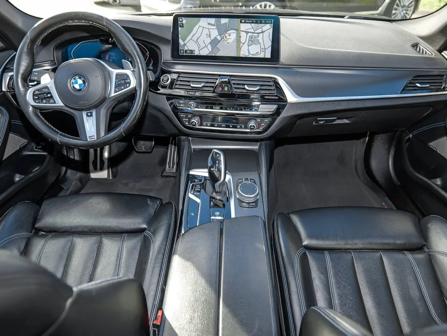 BMW 530d xDrive Touring M Sport Pano