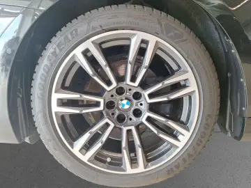 BMW 520d xDrive Tour M Sport  Prof ACC Pano