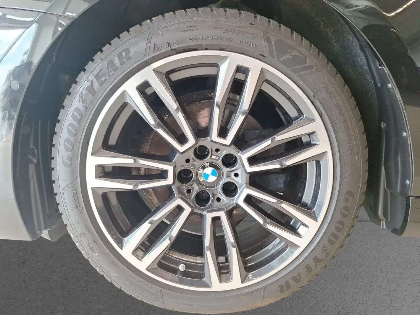 BMW 520d xDrive Tour M Sport  Prof ACC Pano