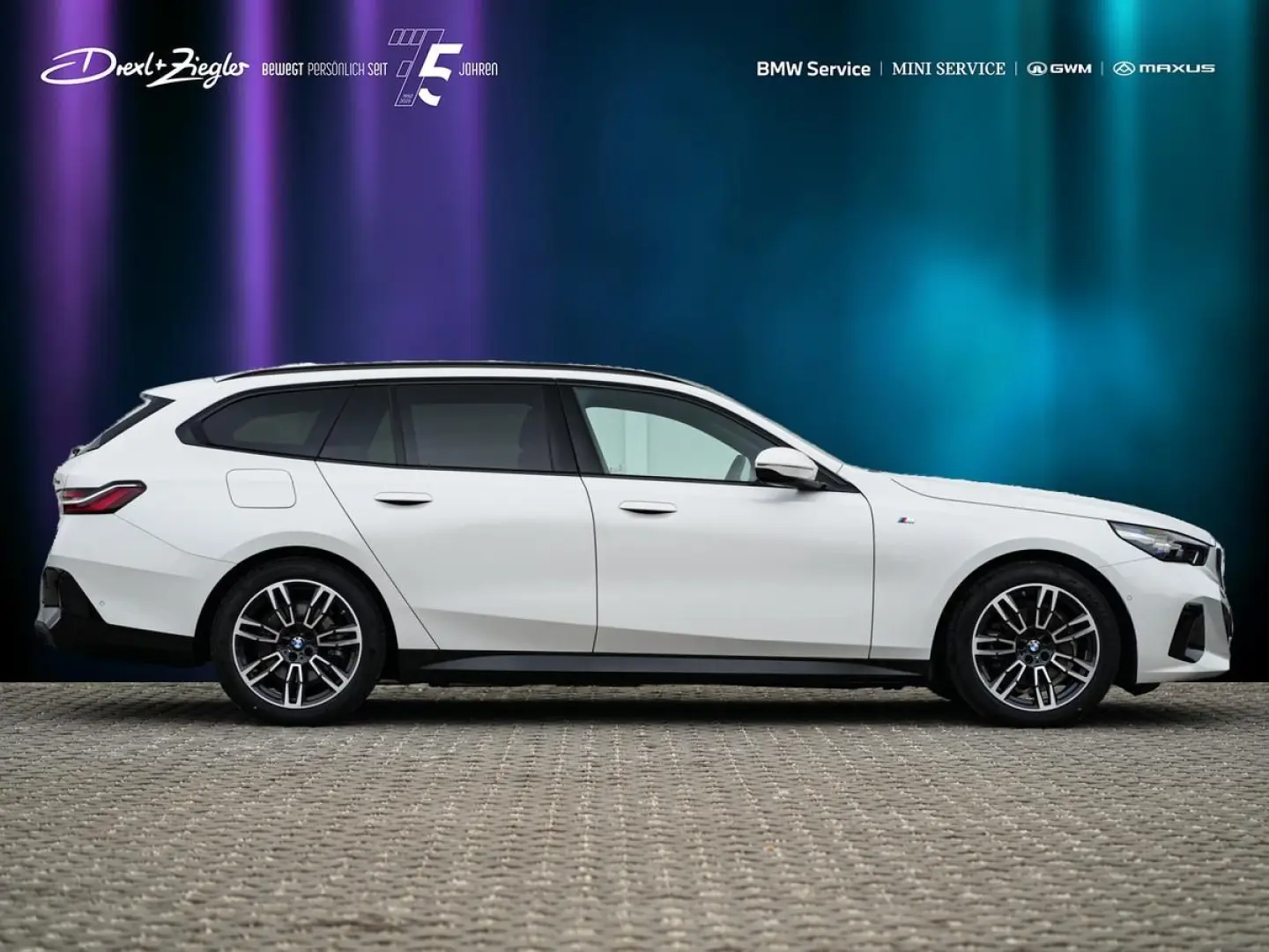 BMW 520d xDrive Touring M Sport  Pano
